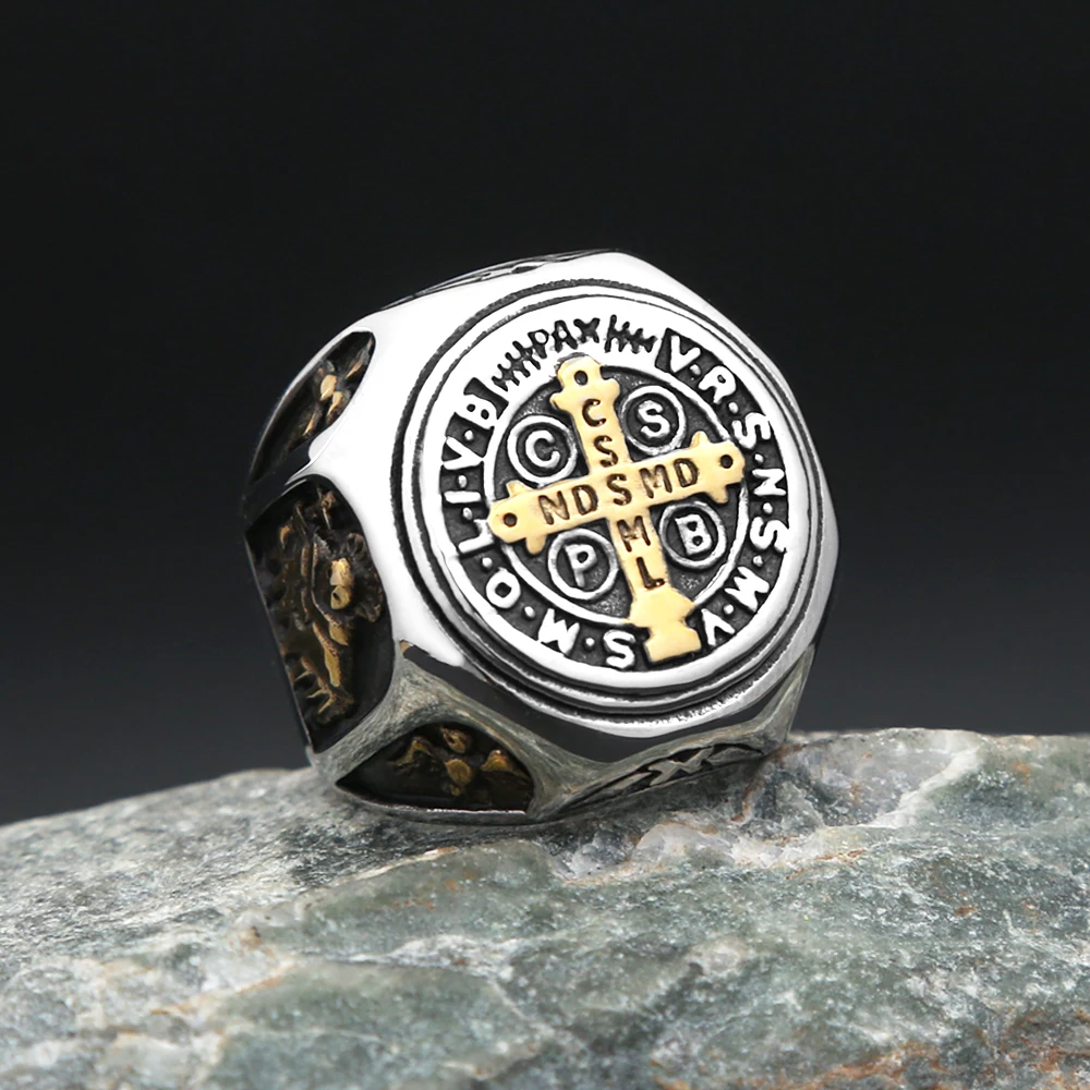 Nuevo Vintage exorcismo San Benito Cspb anillo cruzado amuleto de acero inoxidable anillos católicos para hombres joyería de moda regalo al por mayor