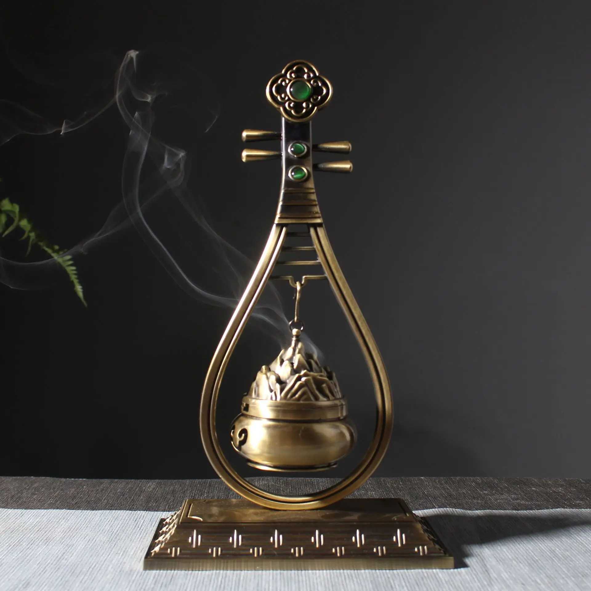 Alloy old pipa hanging furnace hanging furnace pan incense incense burner home ornaments Boshan reverse incense burner ornaments