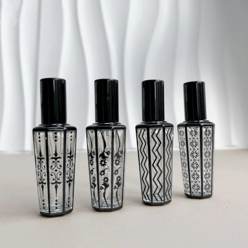 1/2Pcs 15ml Black Pattern Perfume Spray Bottles Bohemian Style Glass Portable Refillable Cosmetic Tools Electroplated Travel Set