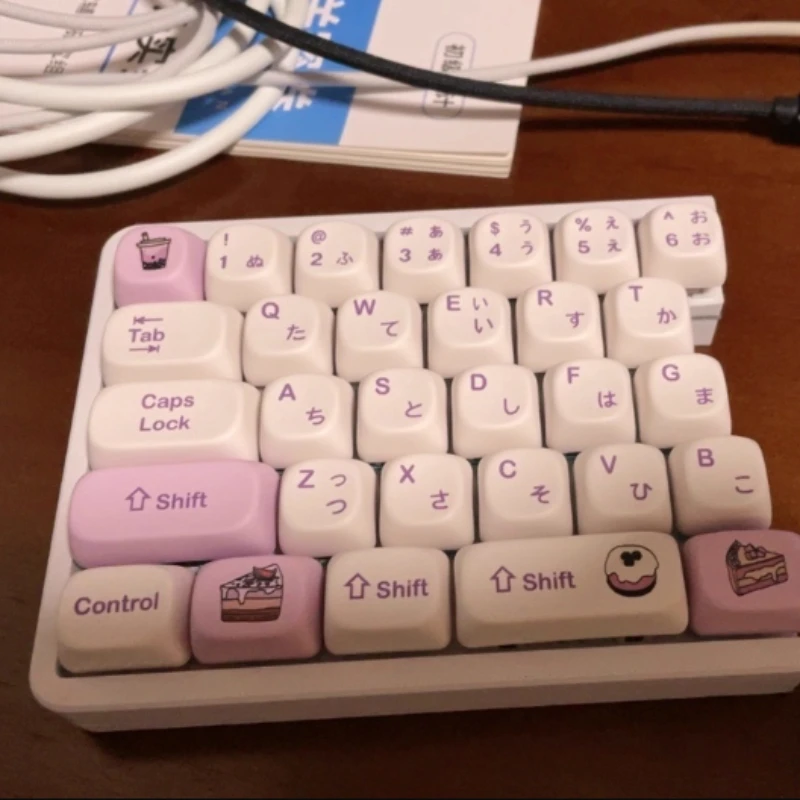 W64 Wireless Split Keyboard Hot-Swappable VIAL Customizable Left-Shifted Layout Wireless Connection Ergonomic Typing Peripheral
