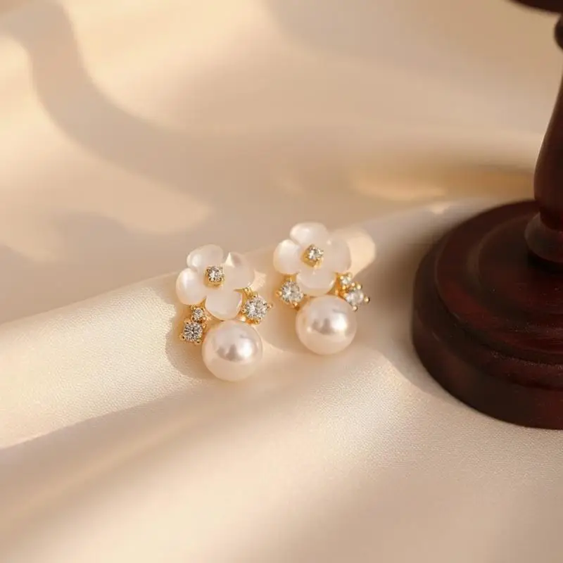 Elegant White Flower Earrings for Women with Sparkling Rhinestones and Pearl for Weddings or Parties