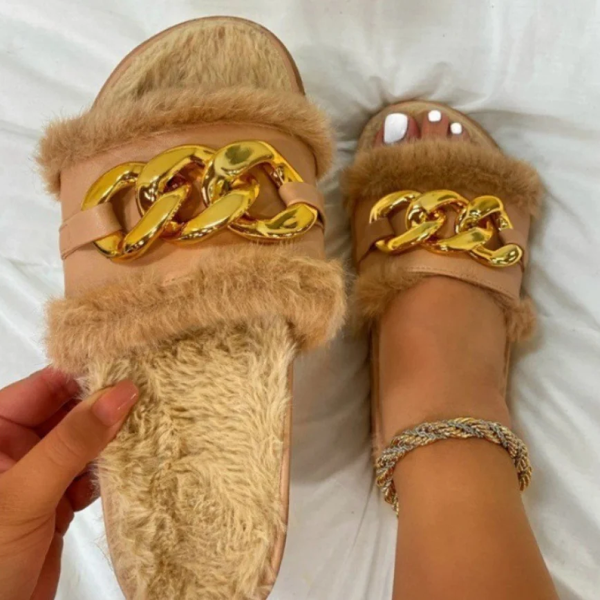 2024 Women Autumn/Winter New Luxury Brand Metal Buckle Hairy Slippers Chain Slippers Home Sandals Fashion Slippers