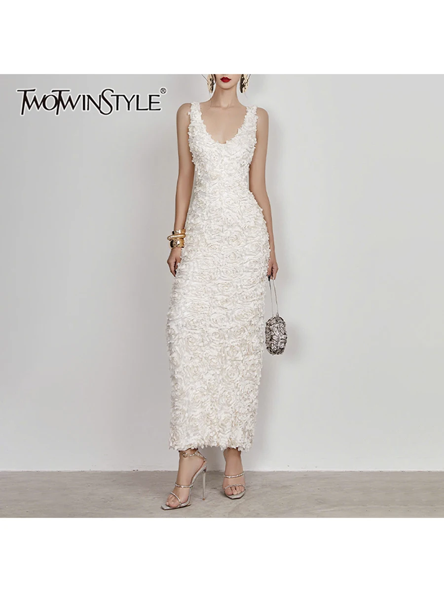 

TWOTWINSTYLE Solid Slimming Spliced Appliques Dresses For Women V Neck Sleeveless High Waist Temperament Long Dress Female New