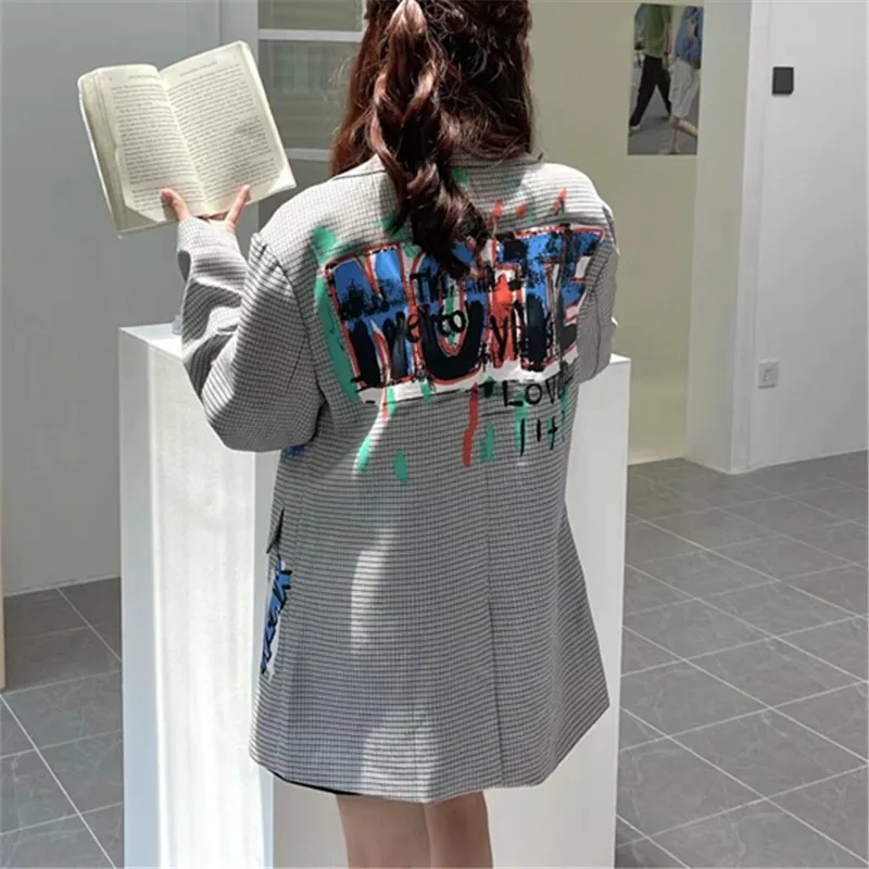 

2025 Autumn New Blazer Women Design Sense Niche Graffiti British Style Suit Plaid Casual Long Sleeve Loose Ladies Coat Tide W922