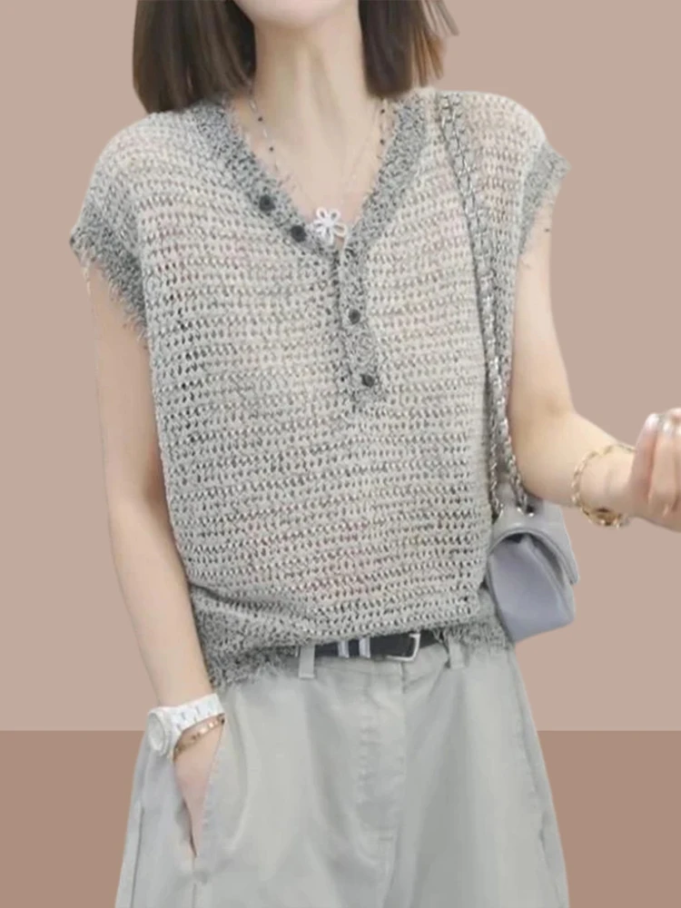 

Design Sensation Color Block Knitwear Women's Fashionable Versatile Top Korean Style Loose Fit Button up Short Sleeve V-Neck
