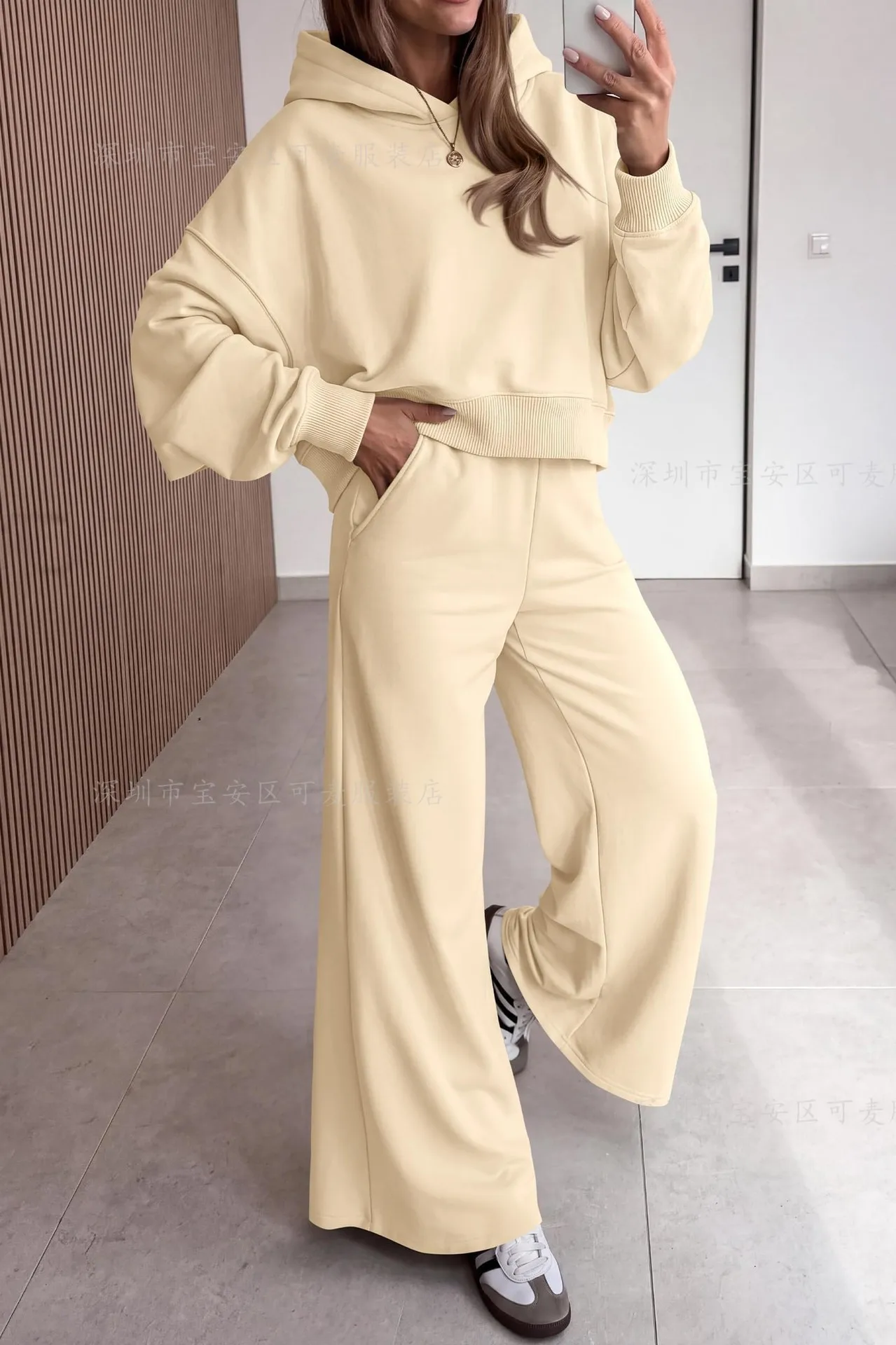 2026 Autumn And Winter Set Women's Oversized Cut Hoodie Long Sleeve High Waist Wide Leg Pants Soft Casual Matching Sportswear view 5