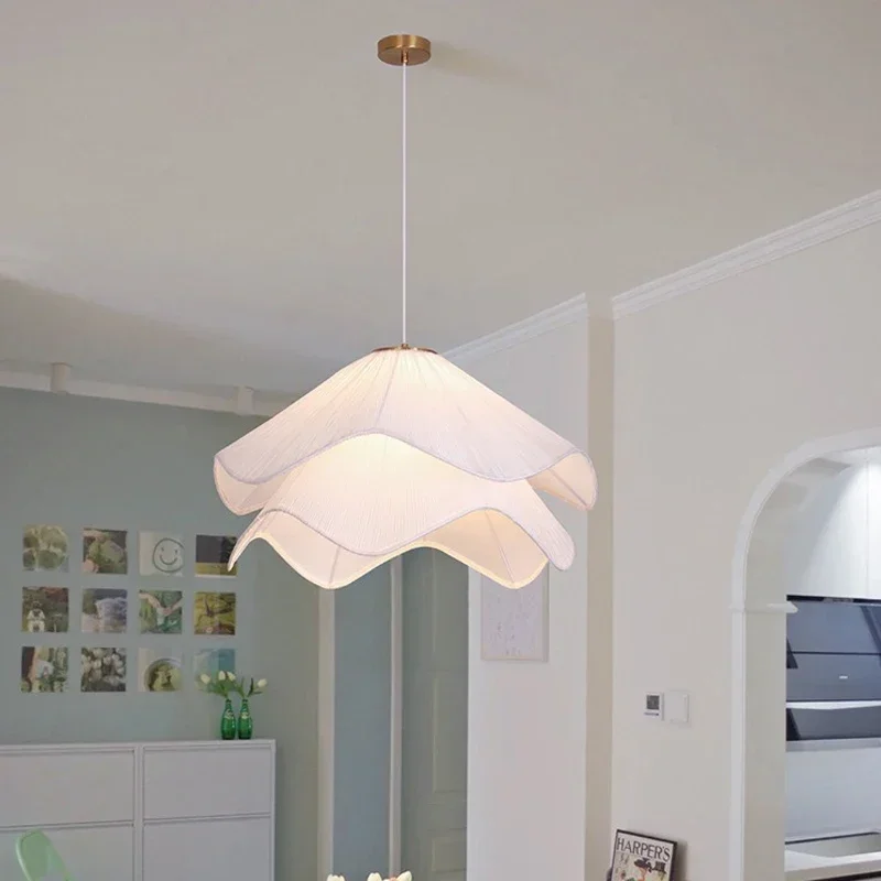Lampade a sospensione a soffitto moderne in tessuto bianco nordico per la casa, sala da pranzo, camera da letto, balcone, illuminazione, decorare lampadari in tessuto