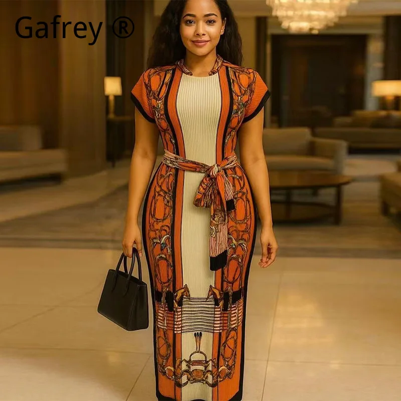 Niche Artsy Pleated Dress Women Sleeveless Round Neck Straight Maxi Literary Style Quiet Luxury Abstract Print Summer Gown New