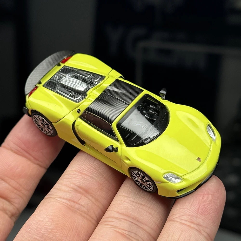 1:64 Scale Porsche 918 Spyder Miniature Model Alloy Diecast Sports Car Toys Rubber Tires Metal Body Doors Vehices Souvenir Gifts