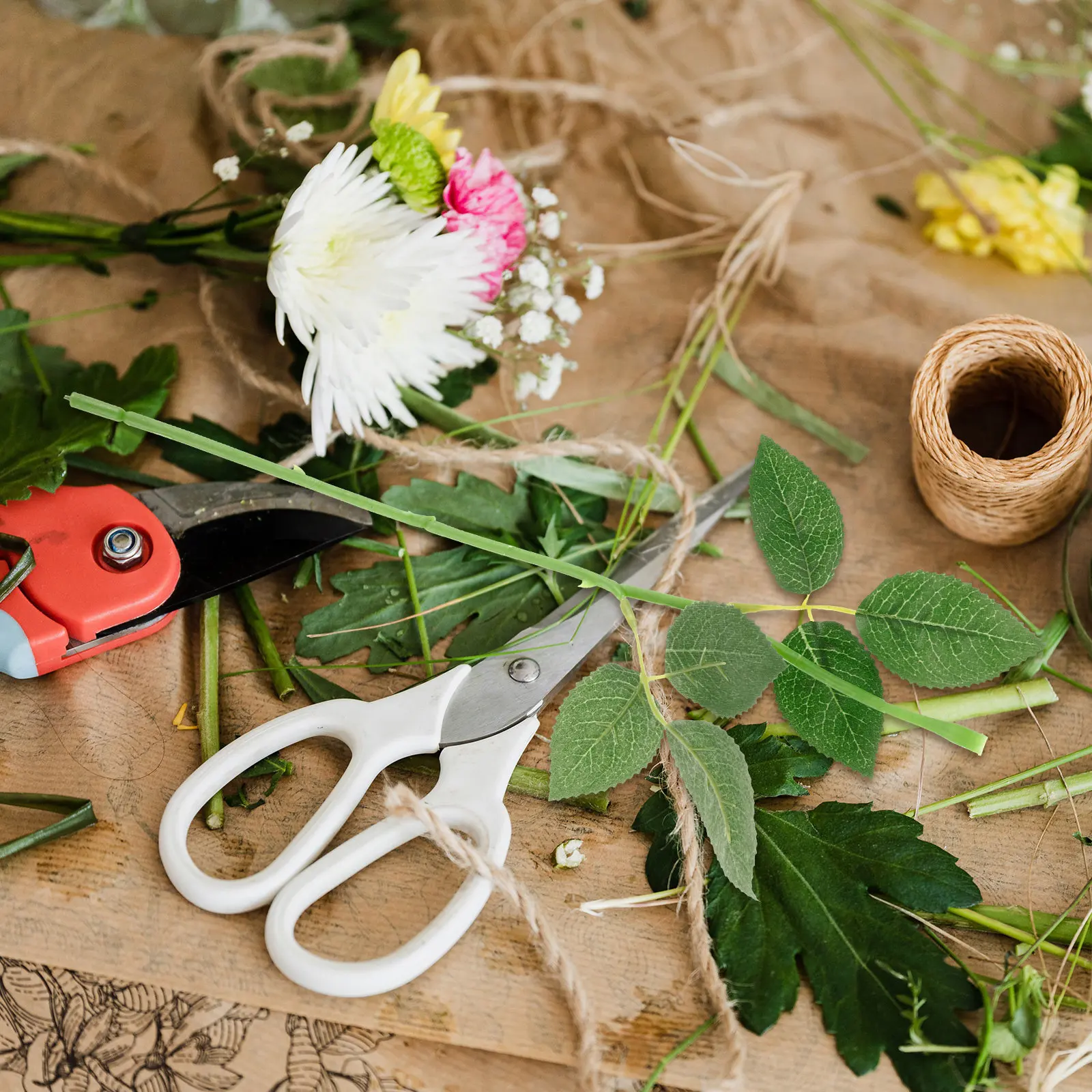 10 pièces de tiges de roses artificielles flexibles et réalistes pour compositions florales DIY, bouquets de mariage, couronnes, décoration murale florale, artisanat