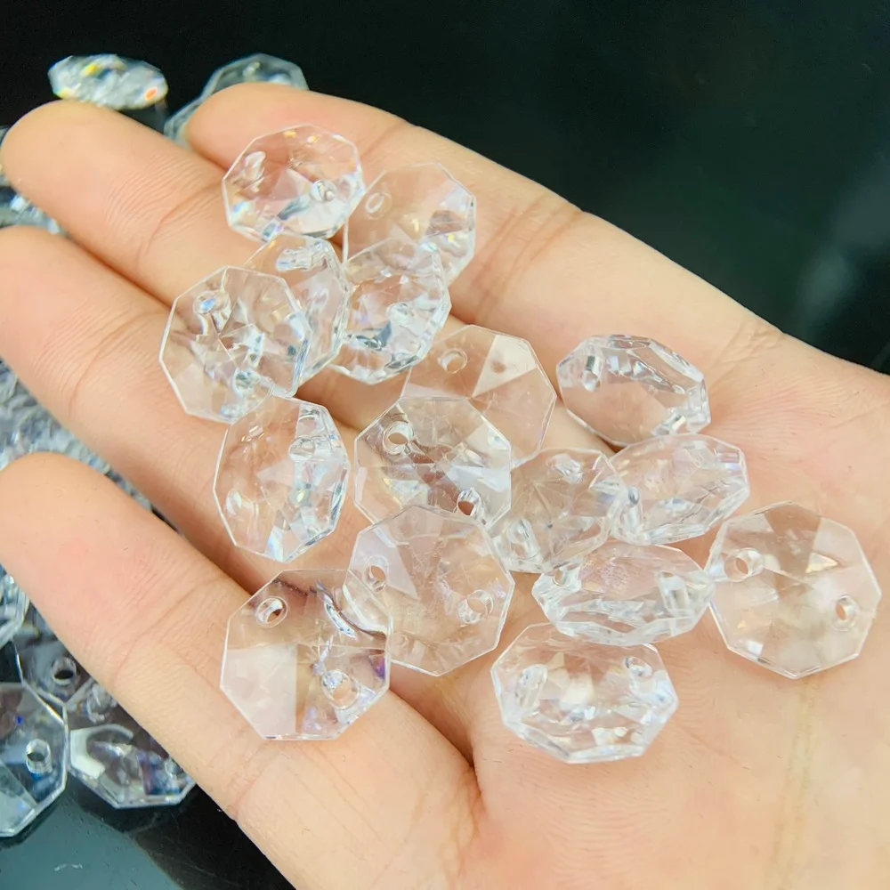 50PCS 14mm Acrylic Clear Octagon Beads Chandelier Parts Pendant Loose Beads Chain for Strands 2 Holes Christmas Tree Centerpiece