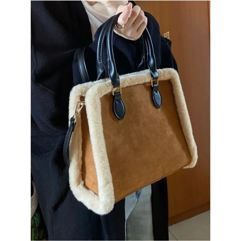 Fashion Women Shoulder Bags Winter Soft Plush Messenger Bags High-capacity Fluffy Tote Bags Female Crossbody Bag Phone Purses