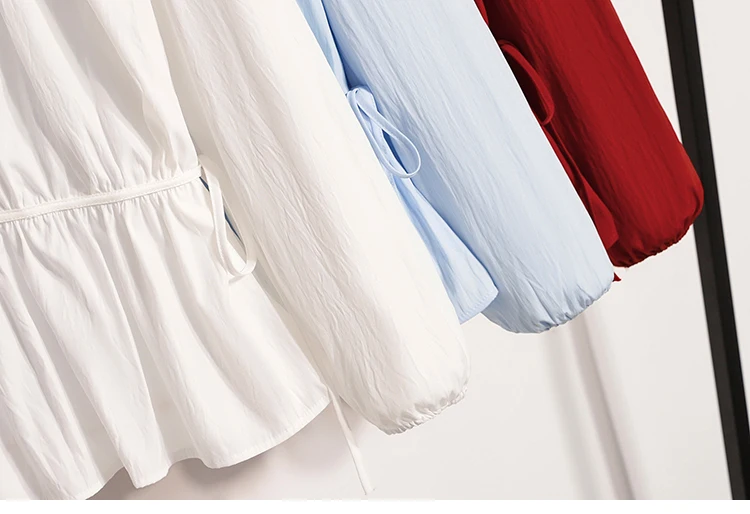 2026 Weiße Bluse mit Kordelzug-Taille, langen Ärmeln, lockerem Schnitt, verjüngendem Peplum, Babydoll-Stil, lässiges Top aus Crinkle-Stoff – Detail 7
