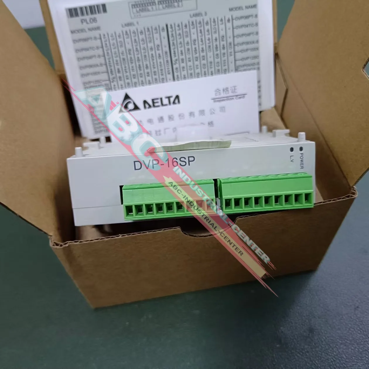 โมดูล PLC ใหม่ในกล่อง DVP16SP11TS DVP16XM211N