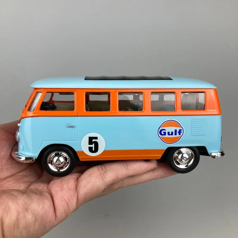 CCA 1:30 VW T1 Samba Bus Transporter Van Gulf Blue Alloy Diecast Model Toy with Decoration Base VW Official Licensed Product