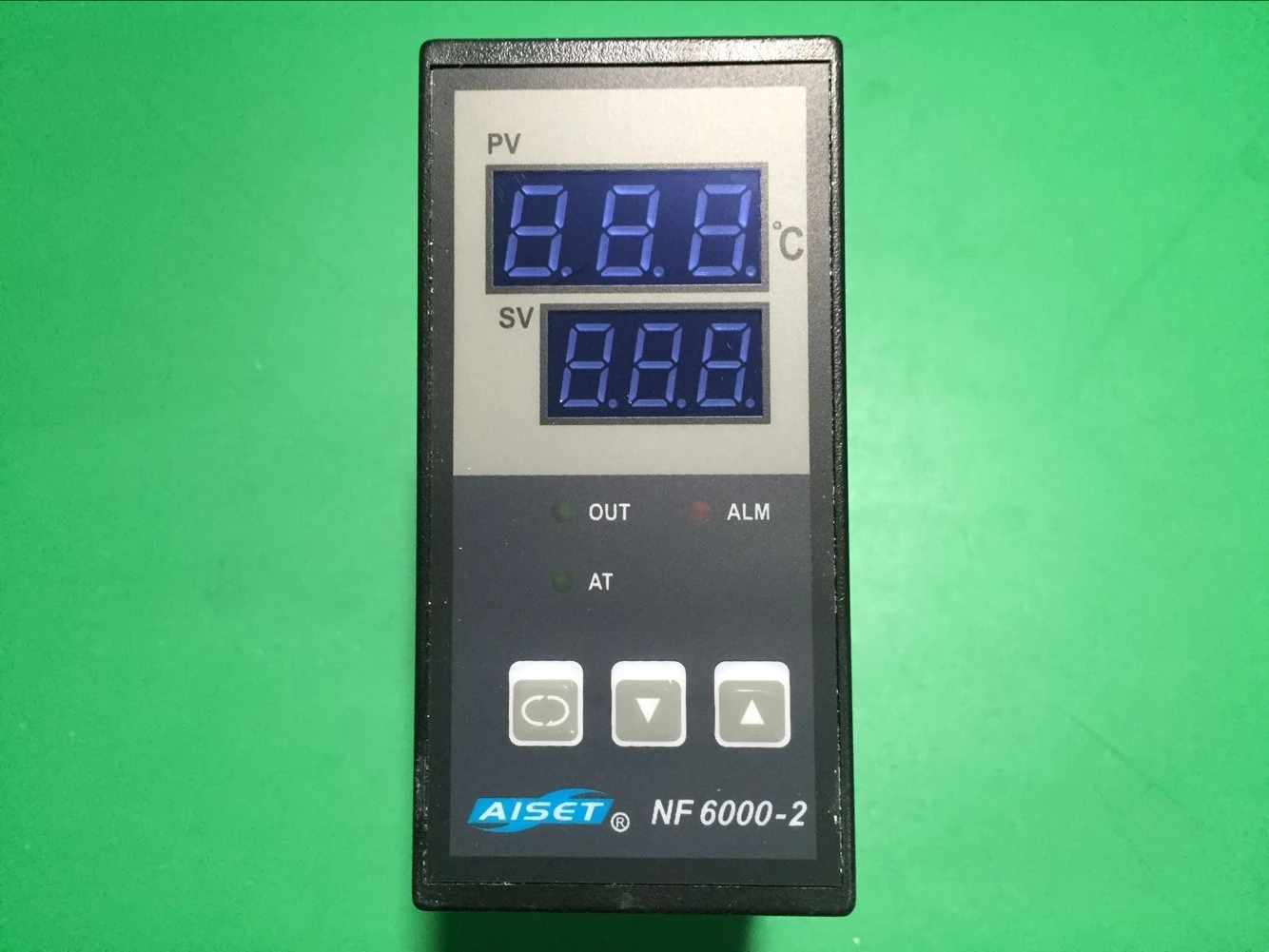 

NF6000-2 Shanghai Yatai Instrument Temperature Controller NF-6411V-2D 6401V-2 6412V-2 6431V