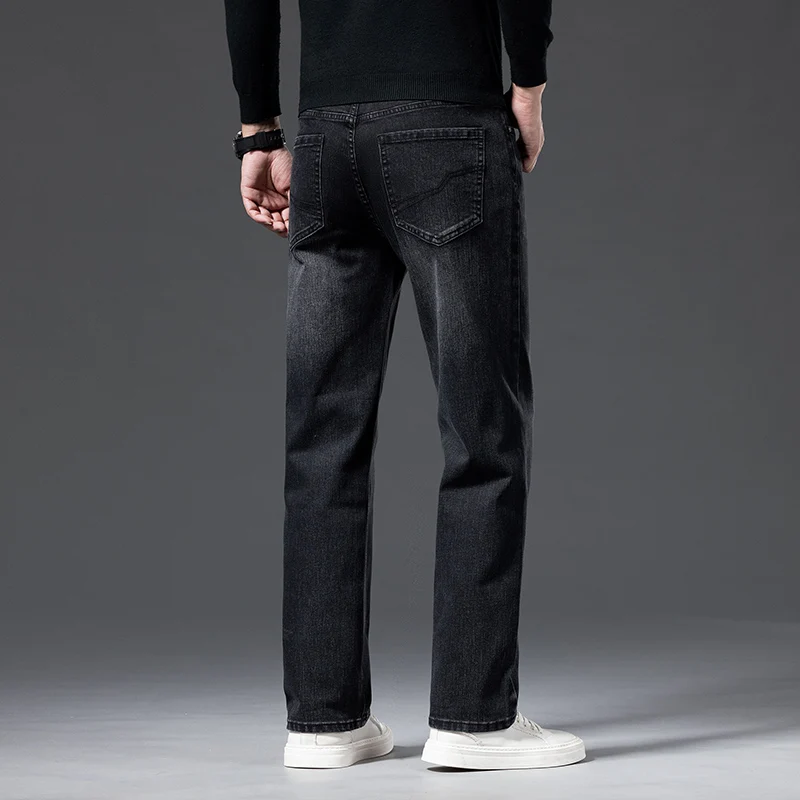 

Новые осенние и зимние модели. Мужские свободные прямые эластичные джинсы. Мужские дымчато-серые повседневные джинсы.