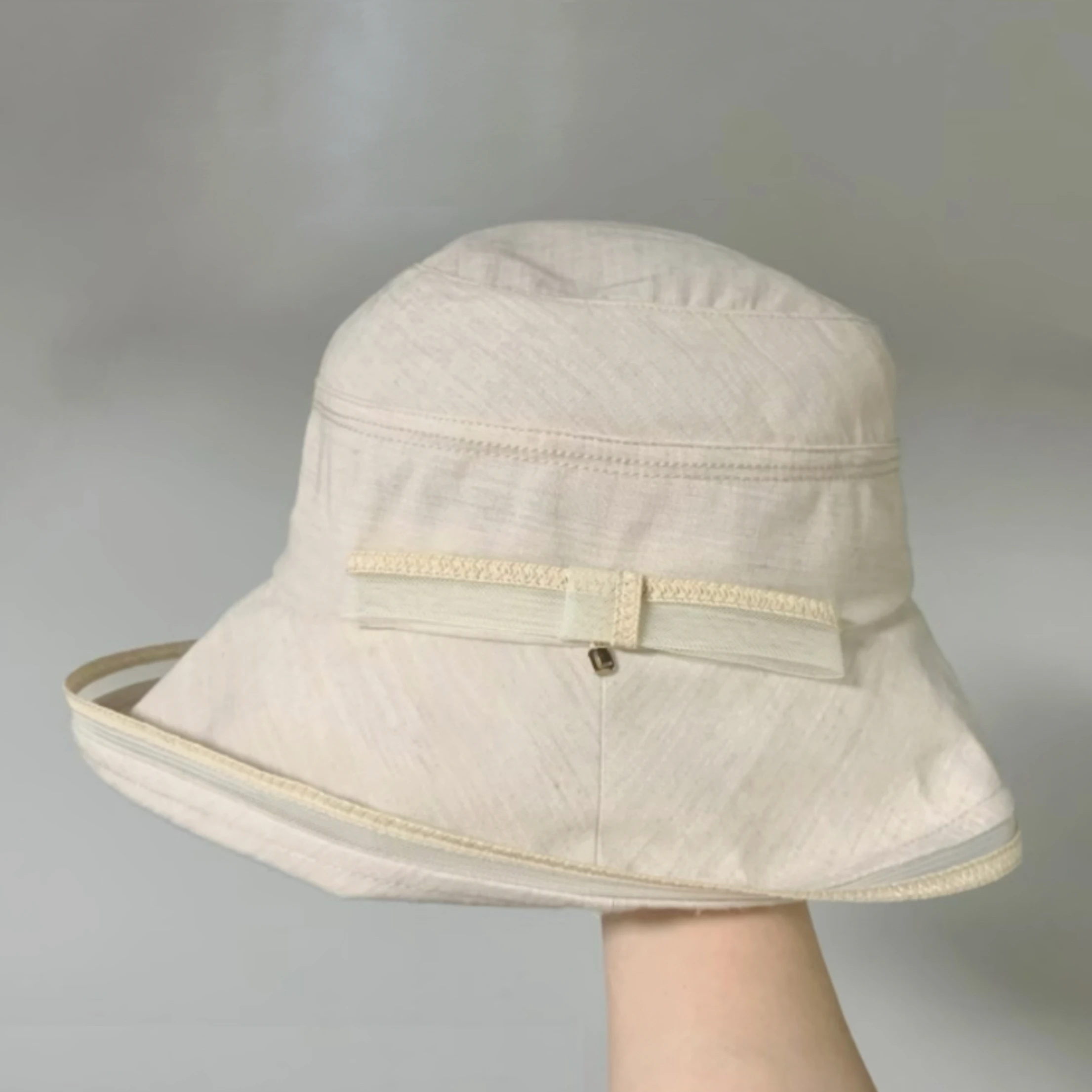 春夏の新スタイルの女性の漁師の帽子大きなつば日よけ帽子ラウンドトップ折りたたみ式カジュアルユニセックスバケットハット顔痩せ