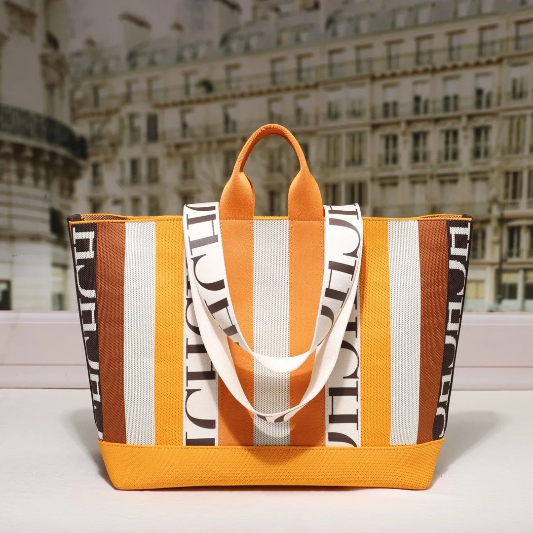 

CHH New Women Fashion Retro Tote Bag Casual Versatile Large Capacity Shoulder Handbag