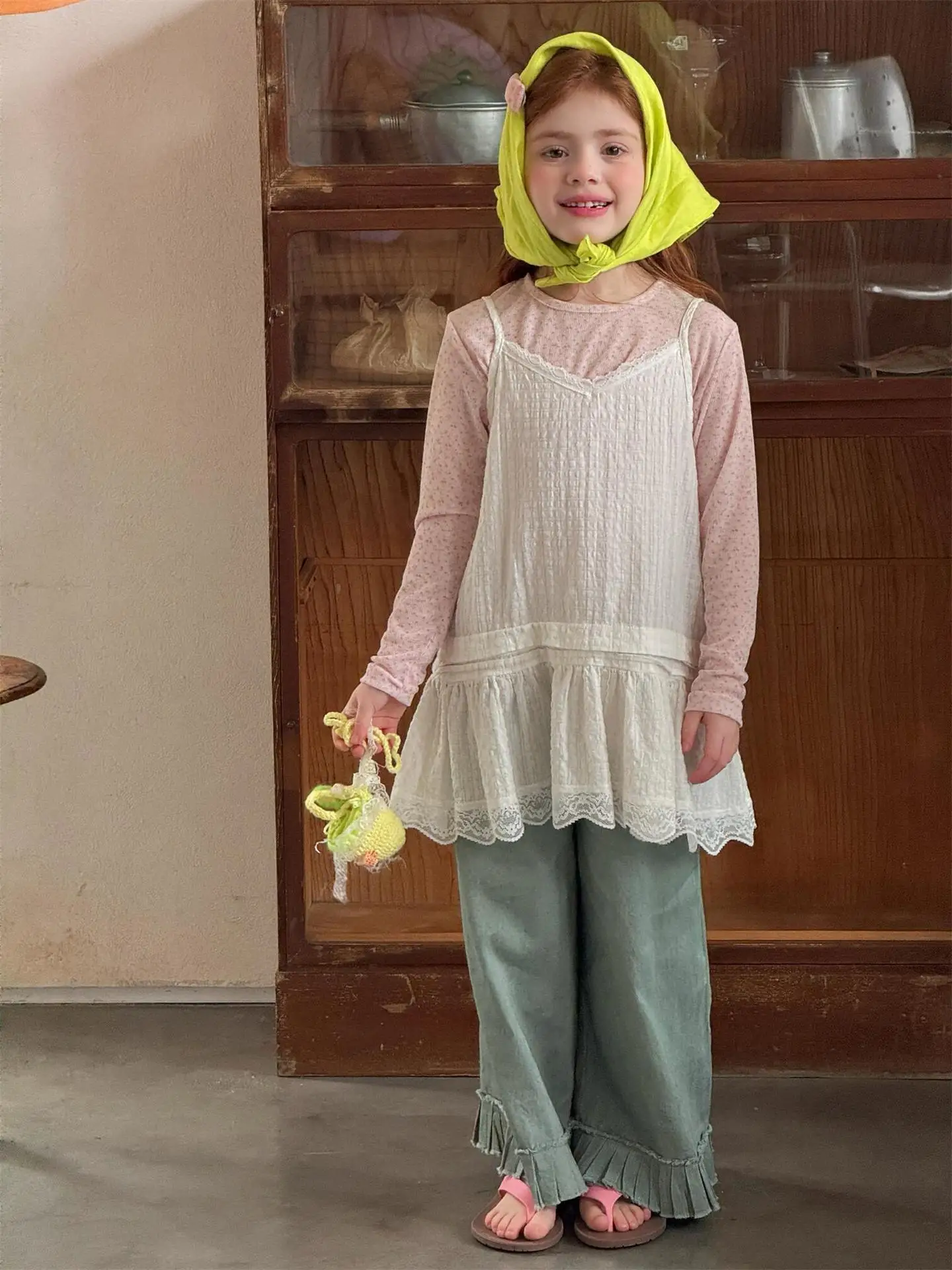 

Children Clothing Girls Casual Dress New 2026 Spring Korean Style White Gentle Lace Fashionable Simple Kids Sweet Halter Dress