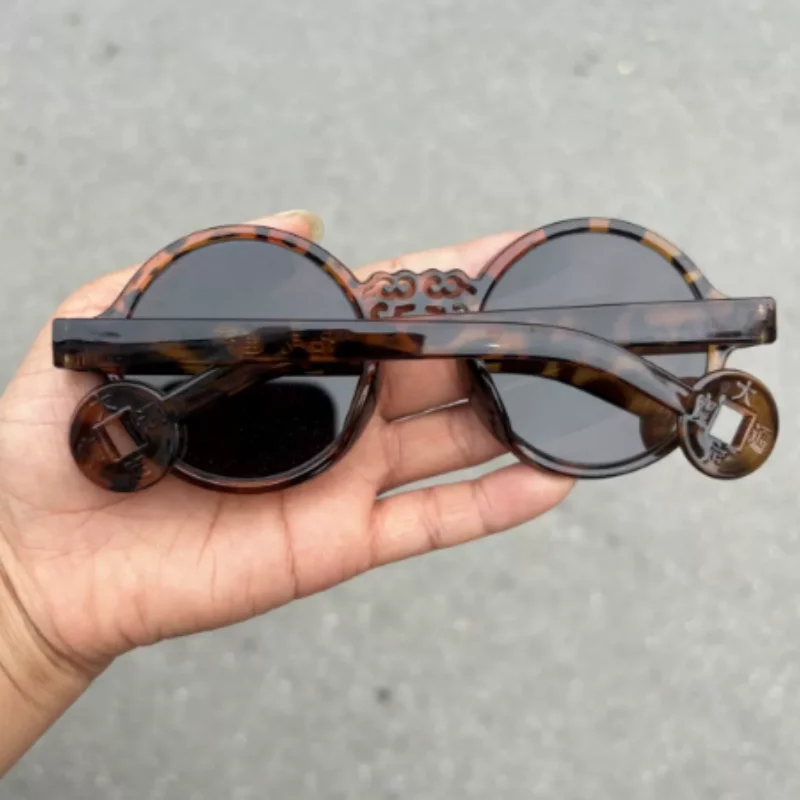 Vintage Round Crystal Stone Sunglasses - Natural Mineral Lens Eyewear, Unisex Retro Sun Glasses & Fashion Accessory