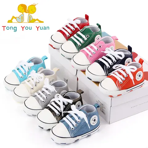 Baby Boys Shoes First Walker New Baby Shoes Boys Girls Classic Canvas Casual Sneakers Spring Newborn First Walker Toddler Soft Sole Non-Slip Walking Shoes