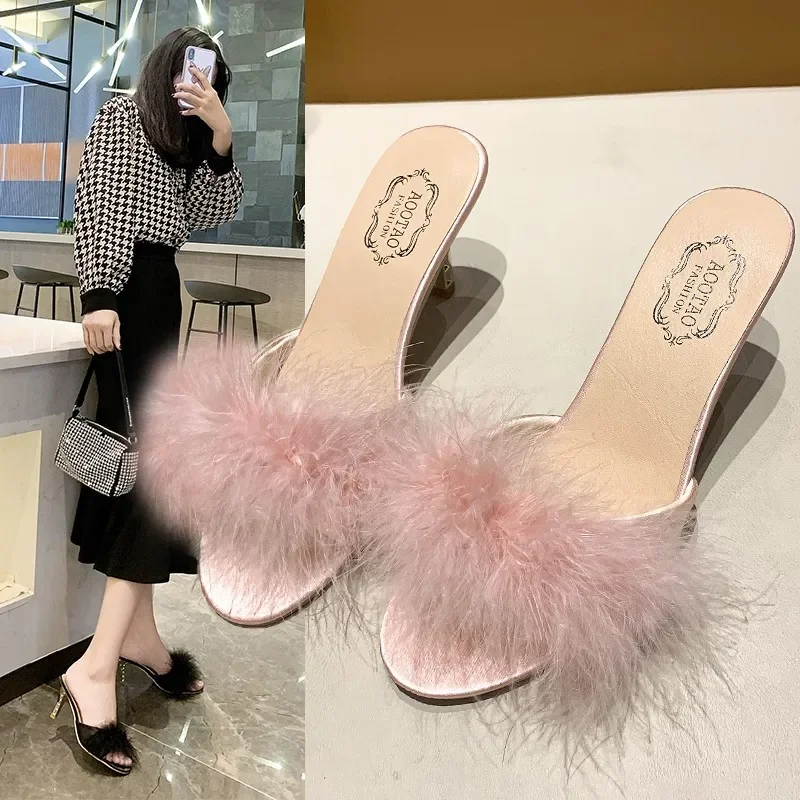 

Newest Mules Sandals Women Summer Outdoor Slippers Square Toe High Heels Office Ladies Feather Slides Chic Classics Furry Shoes