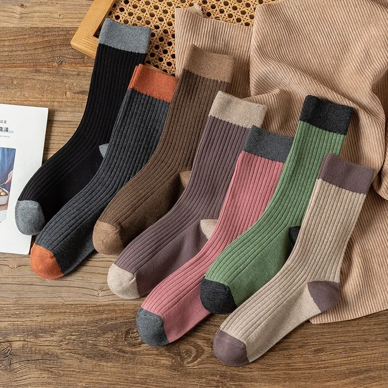 7 Pairs Fashionable versatile Men's Mid-Calf Socks Autumn Winter Thickeneded Warm and Deodorant Sports Long Men's Retro Stocks
