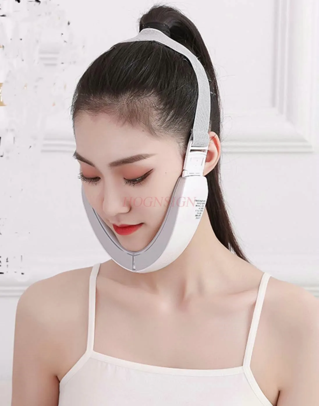 

Thin face magic tool lifts and tightens facial masseter muscles, double chin, V face bandage, lower jaw line, special for men