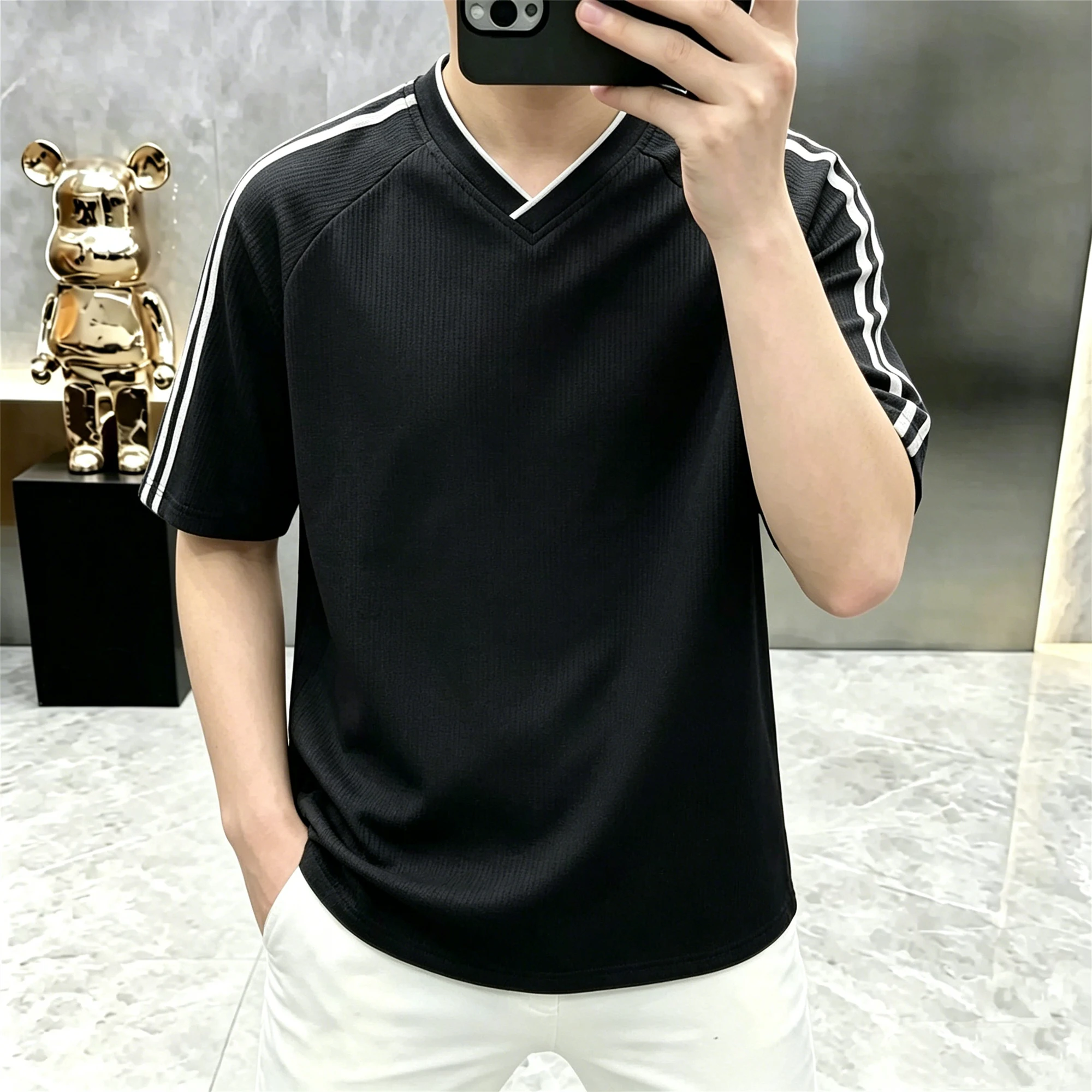2026 Summer New Style Men's Short-Sleeved V-Neck Fashion Casual Trendy Multi-Complimentable Loose Top Lightweight T-Shirt