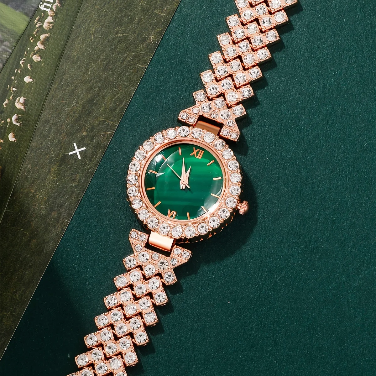 6pcs elegant and gorgeous women's round dial quartz watches and accessories, suitable for daily wear and holiday gifts