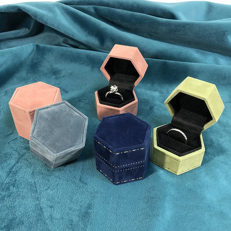 Caja Hexagonal de terciopelo para anillos de compromiso, almacenamiento de joyas, vitrina Vintage de alta gama