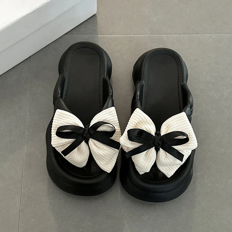 2026 Summer Women Sweet Bow Cloud Slides Fashion Unique Design Anti Slip Soft Open Toe Sandals Outdoor Wear Lightweight Slippers