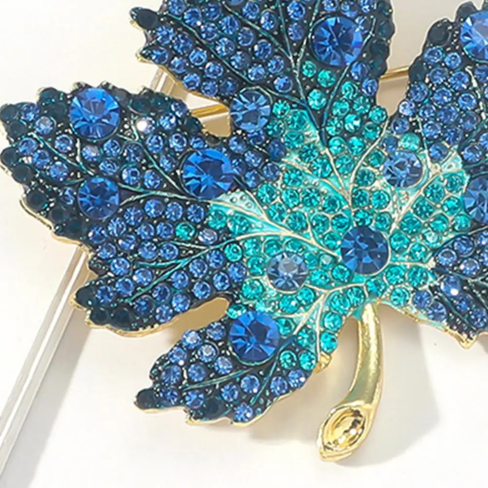 Rhinestone Brooch Rhinestone Maple Leaf Brooch Pin Anti-rust Collar Accessory Elegant Party Evening Wear Clothes Scarf