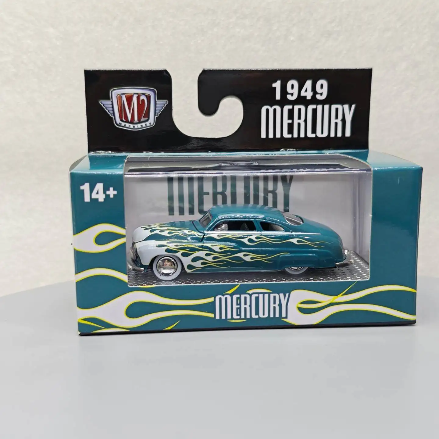 

Модель автомобиля M2 1:64 1949 Mercury Custom из сплава, имитация, для коллекционирования, игрушка, подарок, декор