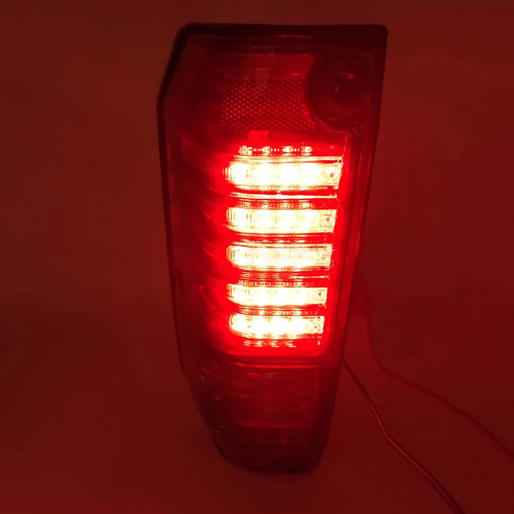 LED Rear Bumper taillight Tail Light For Toyota Land Cruiser LC76 LC77 LC78 1996 1997 1998 1999 2000 2001 2002