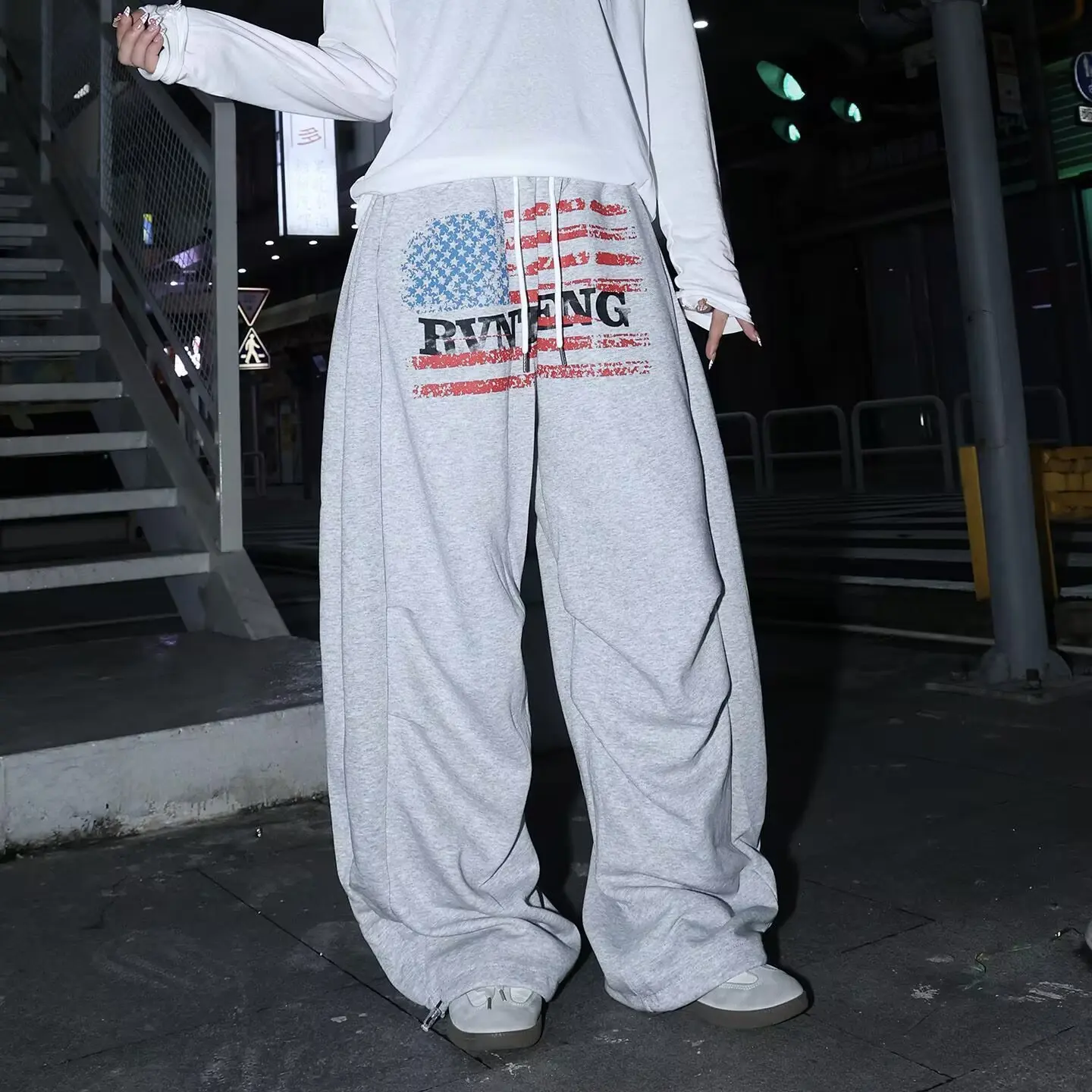 Versatile Sports Skateboarding and Basketball Pants Street Letter Printed Elastic Waist Casual Wide Leg Pants for Men and Women