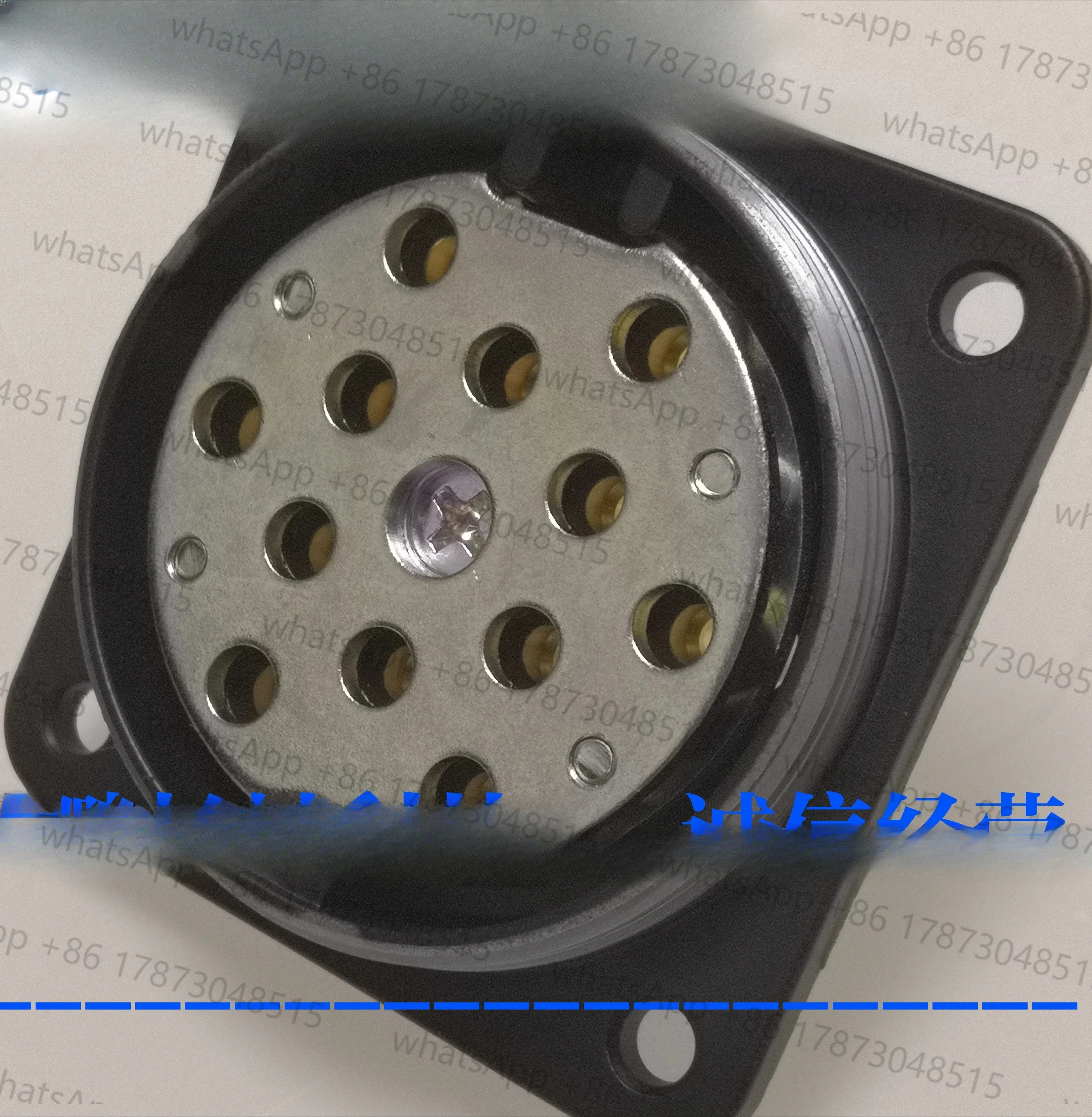 

Оригинальное японское многотрубное соединение SMC DM12S-06N, DM12-06N