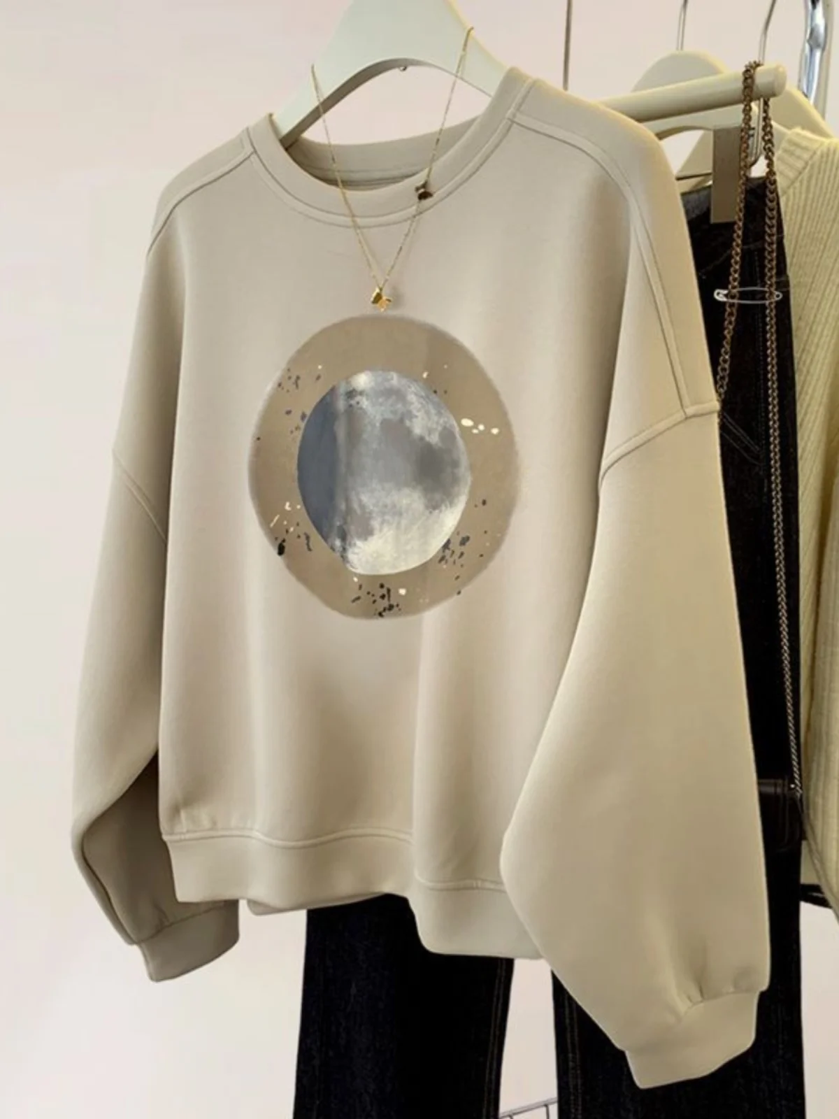 

Весенне-осенняя тонкая толстовка с капюшоном, зимняя модная толстовка с буквенным принтом, женский топ на подкладке, свободный крой, длинный све, круглый Ne