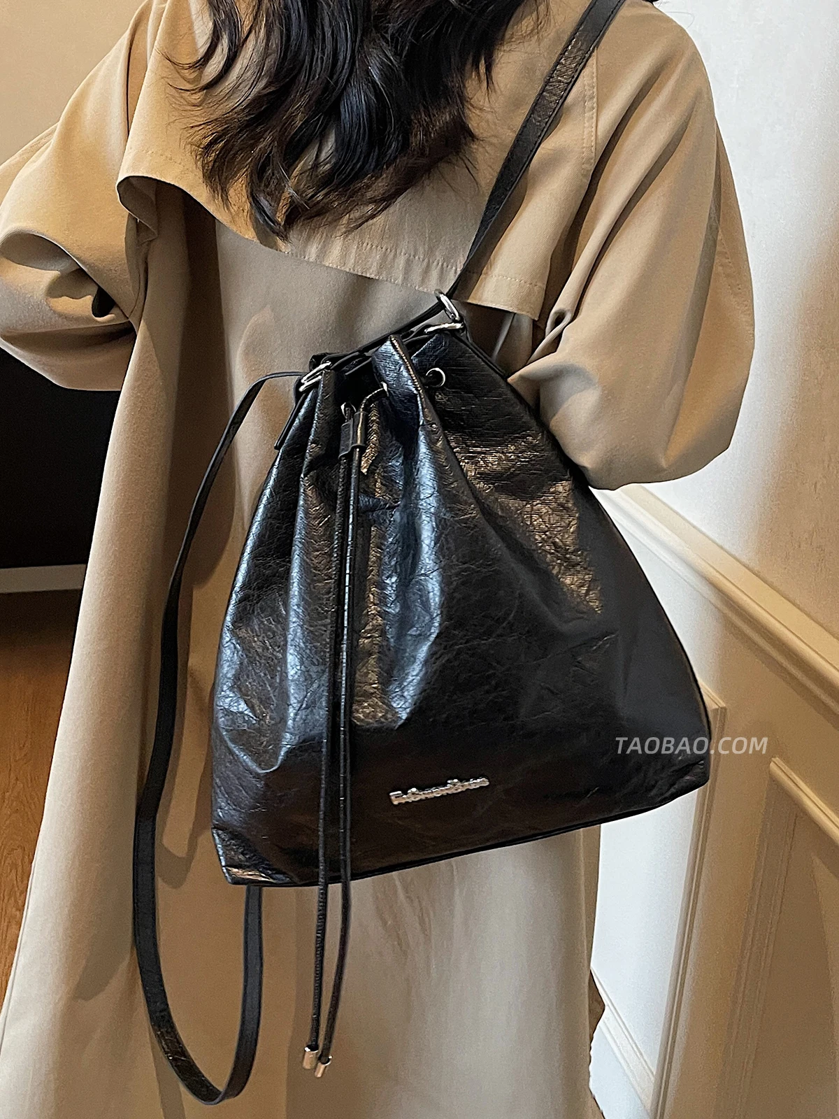 

Textured PU Leather Drawstring Backpacks Soft Solid Color Versatile Shoulder Bag Fashion Large Capacity Student School Bags