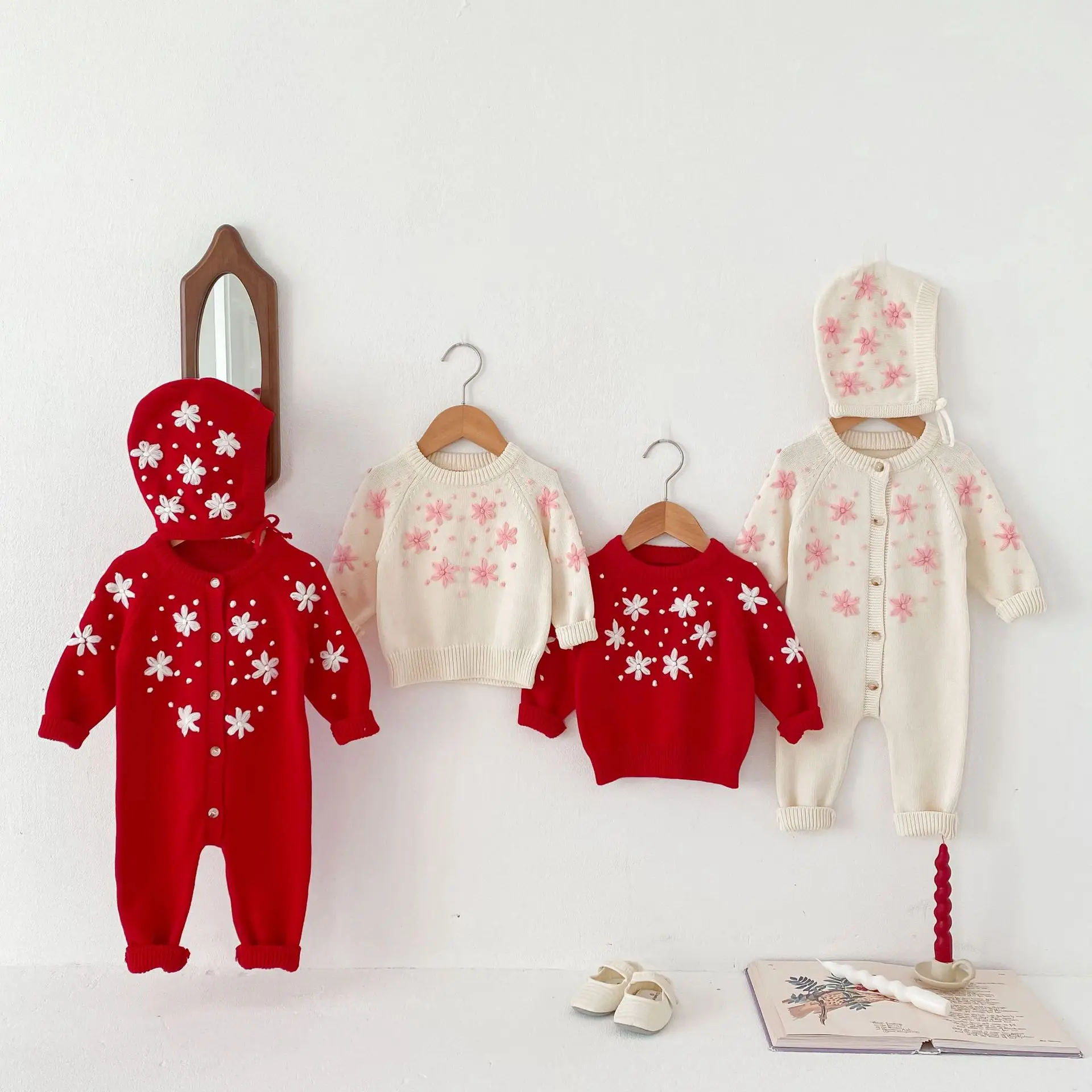 2024 Autumn Baby Girls Knitwears Knitted Cotton Yarn Handmade Crochet Infant Girls Jumpsuit Stylish Snowflake Toddler Girl Coat