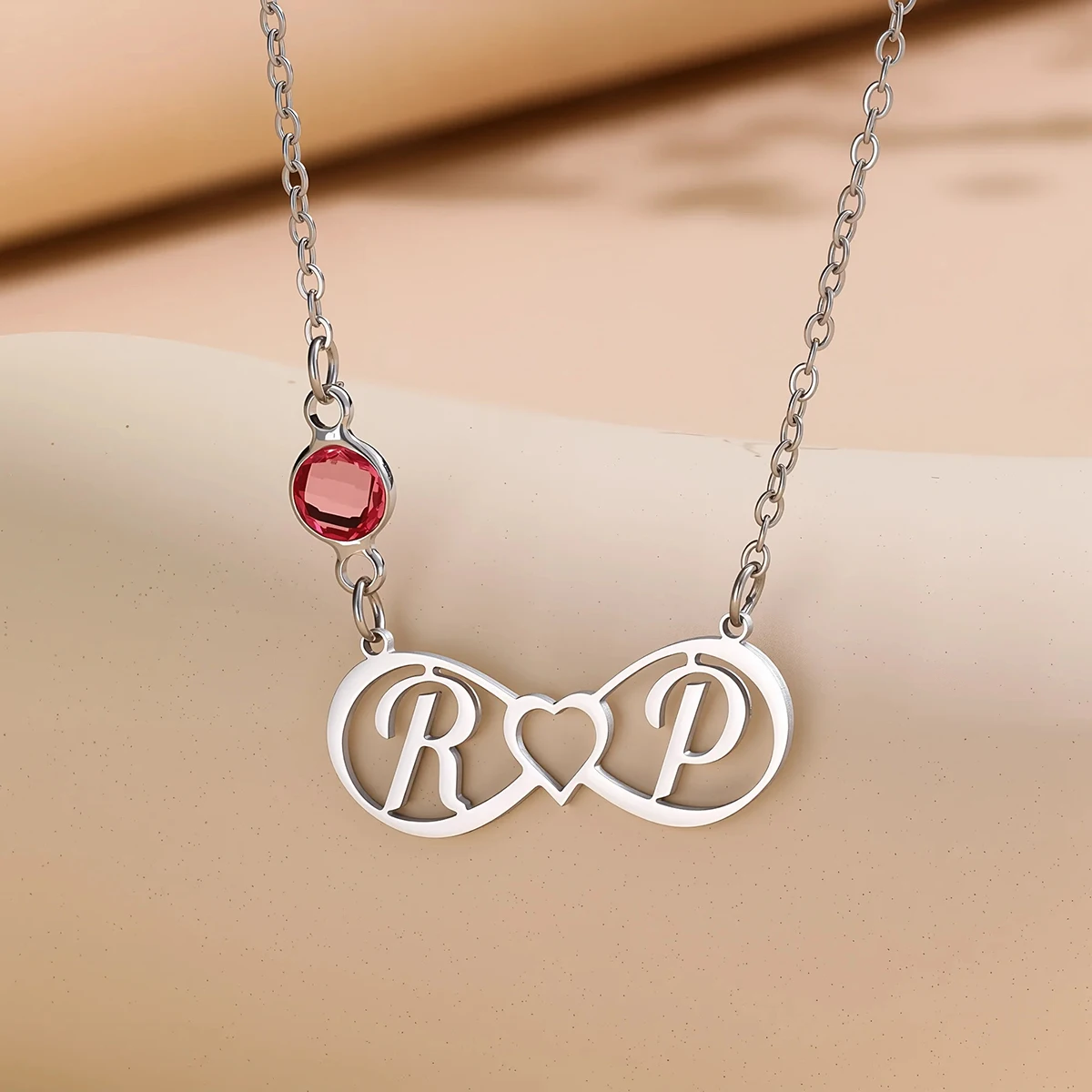 

Stainless Steel Custom English Letter Names Necklace Hollow Heart Wireless Symbol Personalized Jewelry for Women Gift