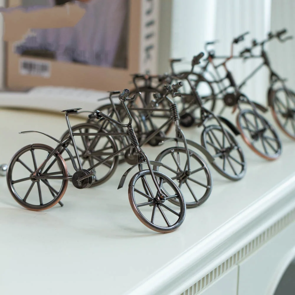 Iron Art Mini Bicycle Model Tourism Nostalgia Crafts Retro Living Room Entrance Office Desktop Decoration Decorative Figurines