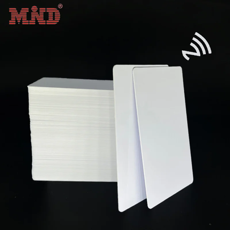 

Customized Plastic PETG PVC NFC Card NTAG213/NTAG215/NTAG216 Printable Blank Social Media NFC Contactless Cards RFID Smart Chip