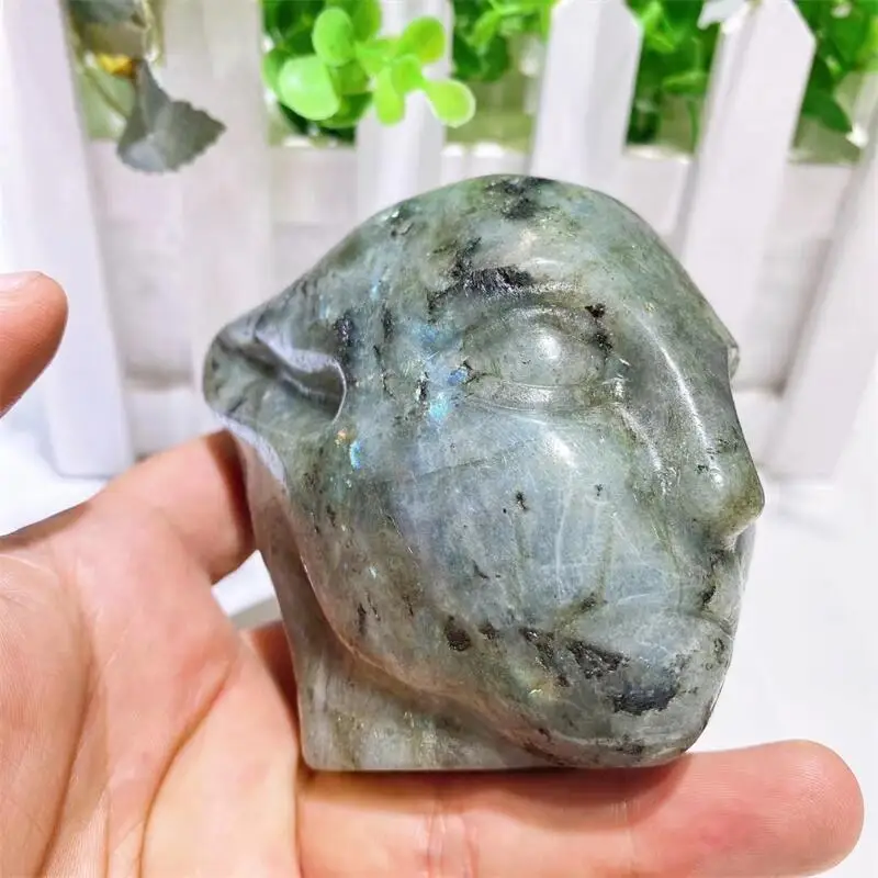 8CM Natural Labradorite Alien Skull Crystal Carved Reiki Healing Gemstone Figurine Crafts Ornament Gift 1pcs