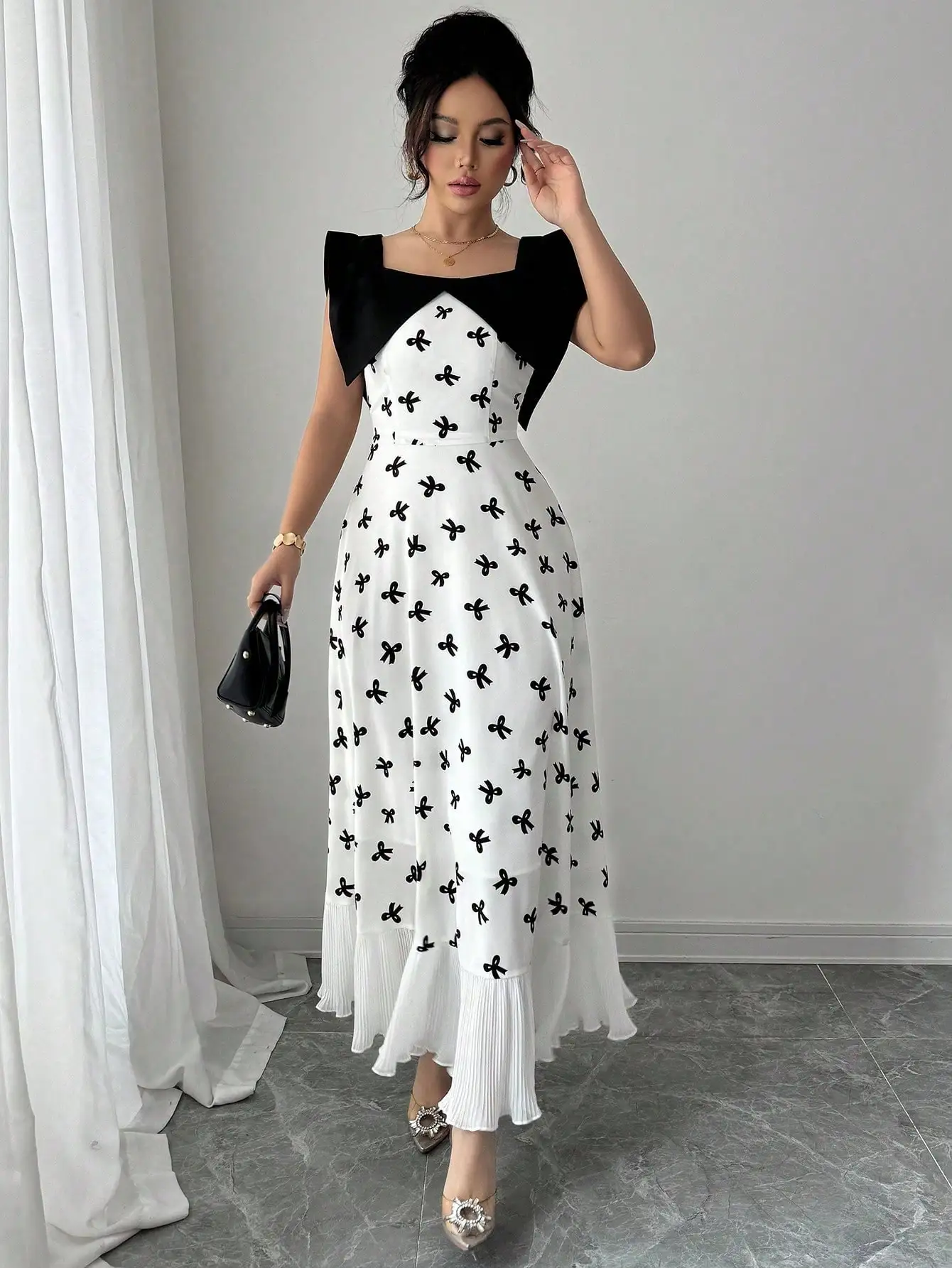 Women's Contrast Color Square Neck Sleeveless Woven Long Dress Bow‑Print Pattern with Pleated Ruffle Hem Elegant Dress for Party