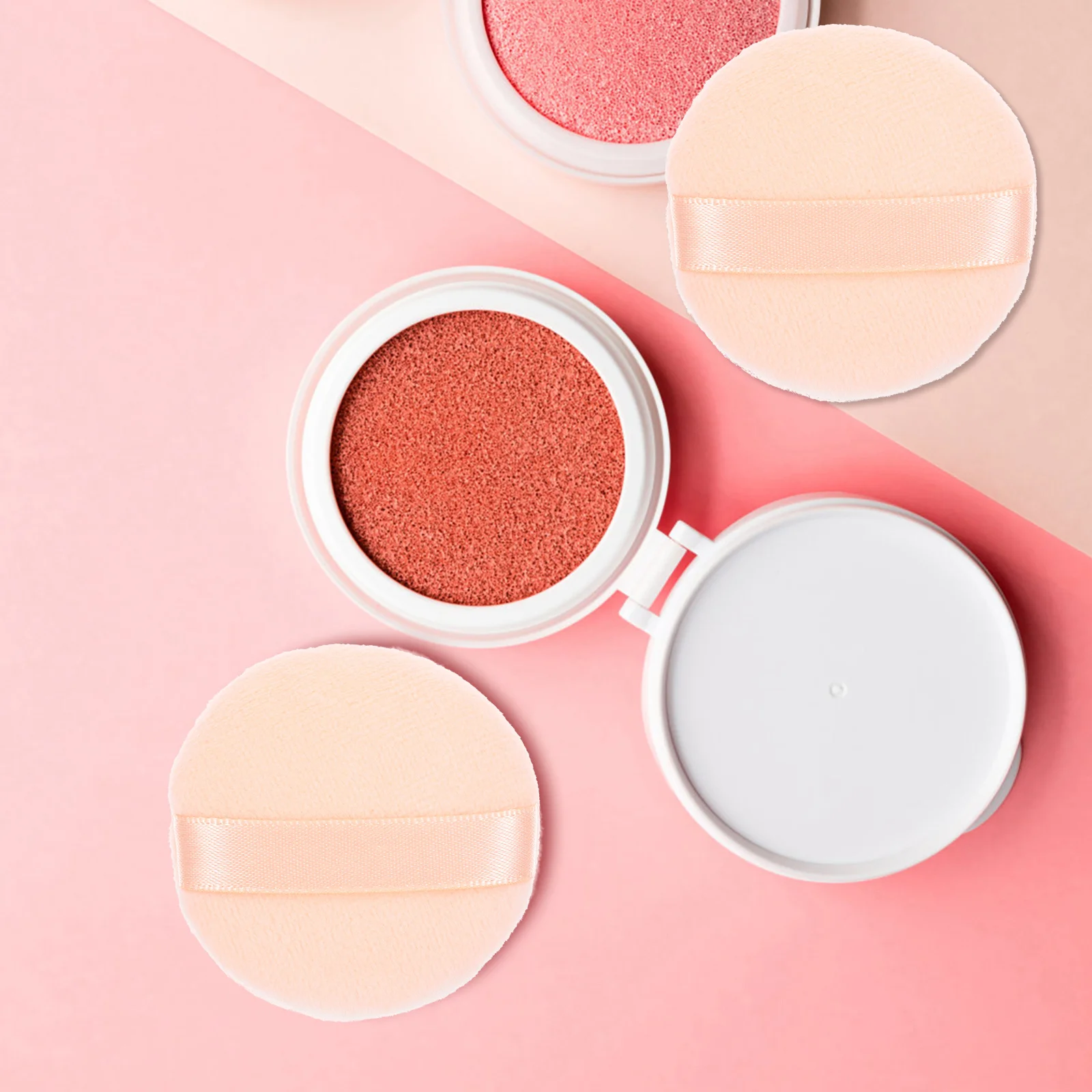 Spugna per trucco rotonda morbida in materiale premium da 4 pezzi per soffio di cipria in polvere sciolto per applicazione di fondotinta per il viso