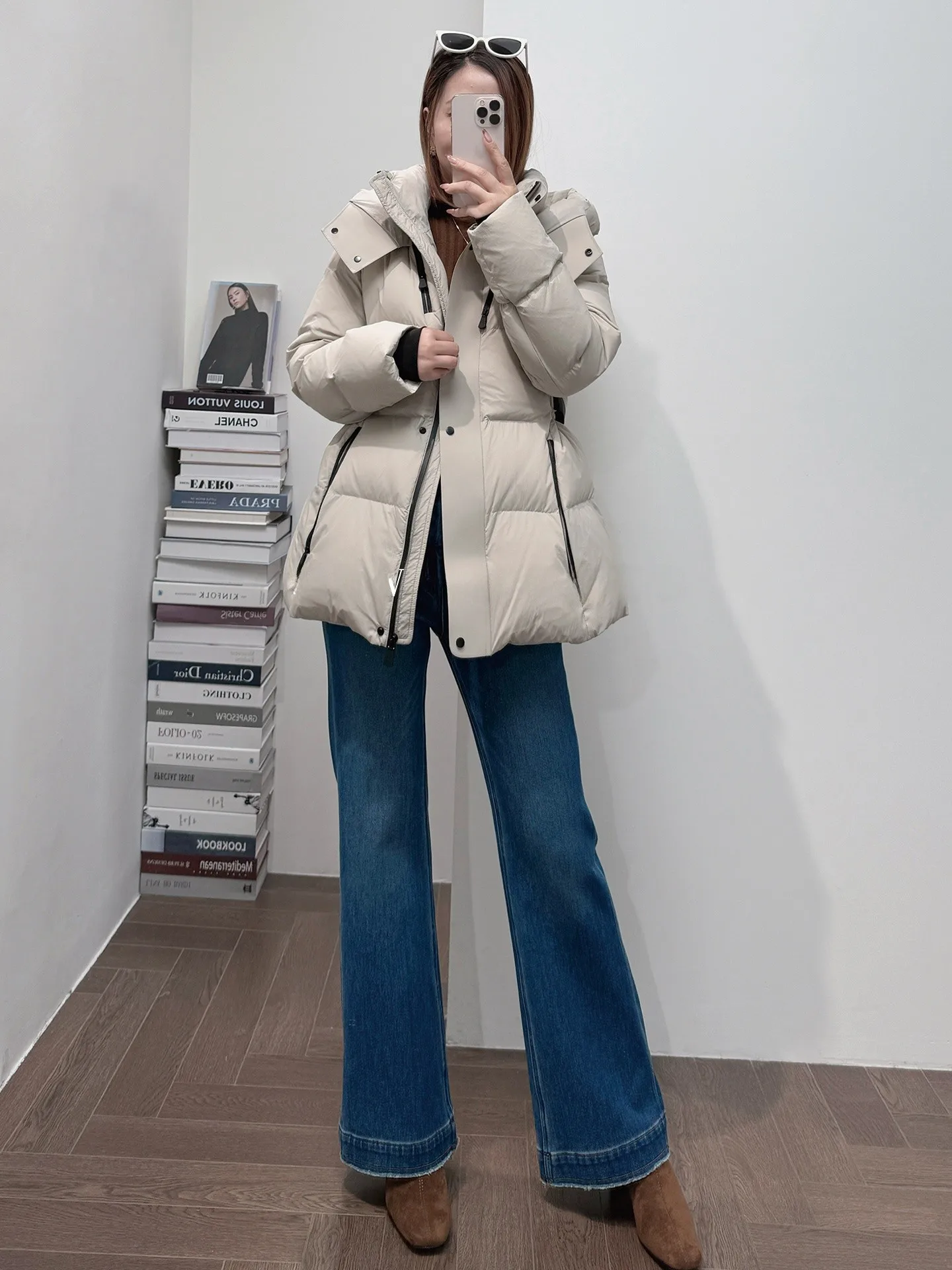 

Высококачественная ультратеплая женская повседневная куртка-пуховик с капюшоном, на молнии, с наполнителем из 90% белого утиного пуха, очень теплая, пушистая, с высокой теплоизоляцией