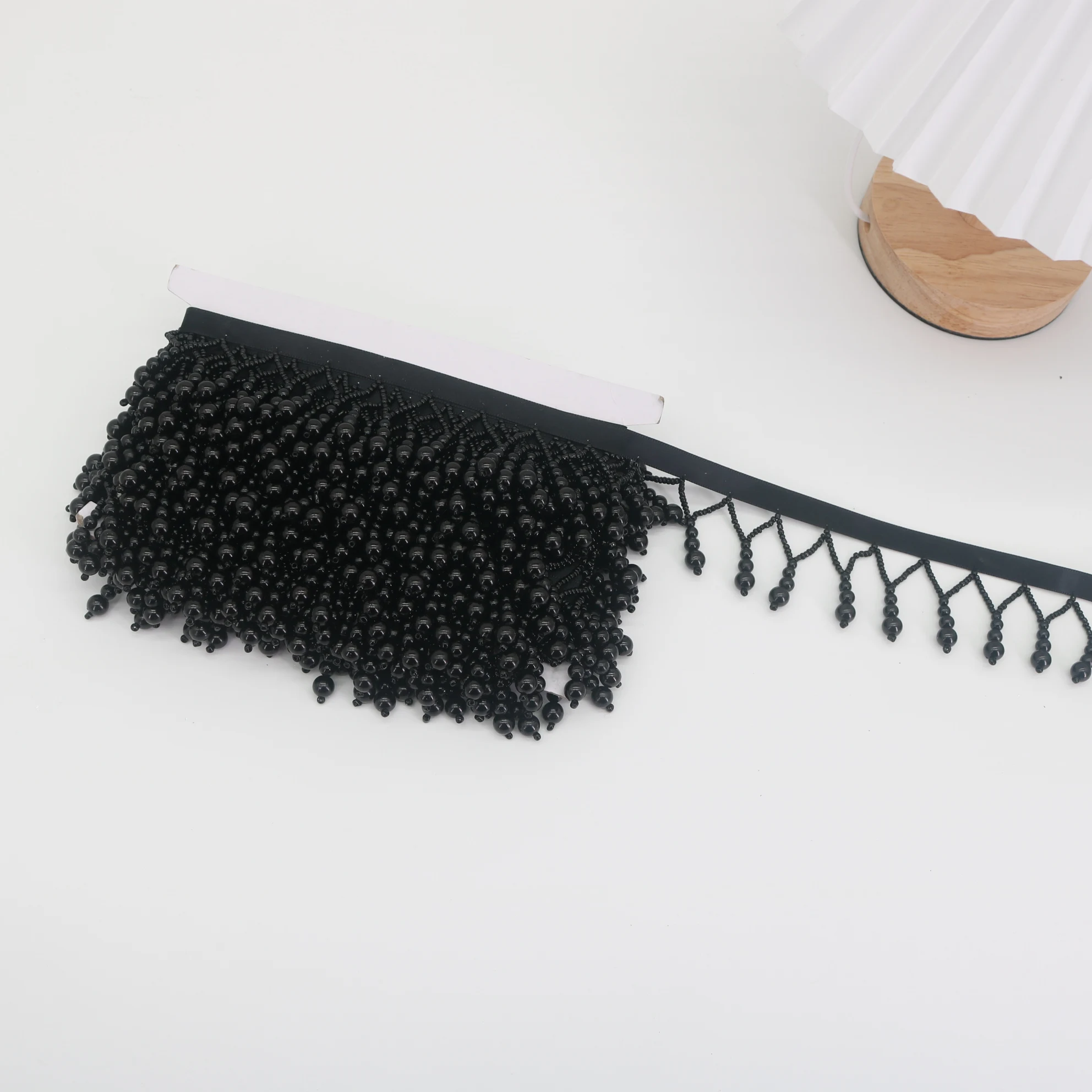 الجملة 15 عظام جميلة الياقوت رقيق ريش النعام مروحة للاحتفال بالرقص أداء الدعائم ريشة مروحة بلوم