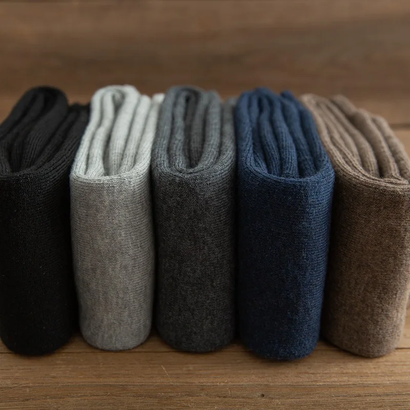5 أزواج الخريف والشتاء موضة نمط جديد مع أفخم وسميكة الدافئة الرجال العجل الجوارب بسيطة ومتعددة الاستخدامات يحلق عالية جوارب أنبوبية